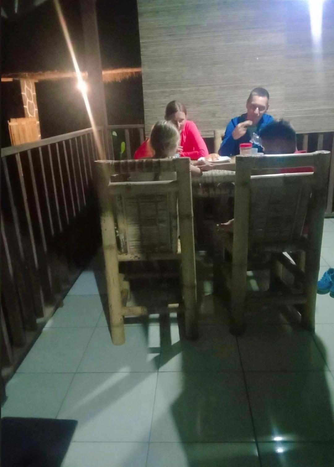 Pondok Rinjani Bungalow Тетебату Екстериор снимка